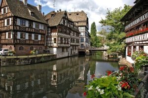 35+ Best Day Trips from Paris (France) – Tips + Map + Photos